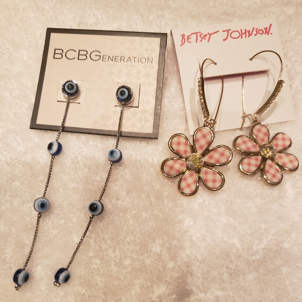 Earrings - Picture 2 of 7